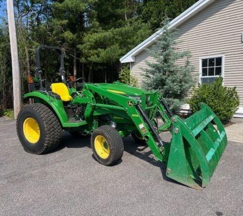 KUBOTA RTV-X900 WORK SITE HYDRAULIC DUMP, 4X4, BRAND NEW WINCH, DOOR